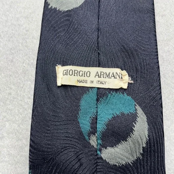 VTG Giorgio Armani Silk Necktie Men‎ Navy Blue Teal Gray Geometric Pattern